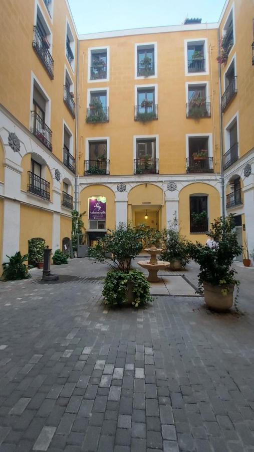 Hostal Andrea Sol Мадрид Екстер'єр фото