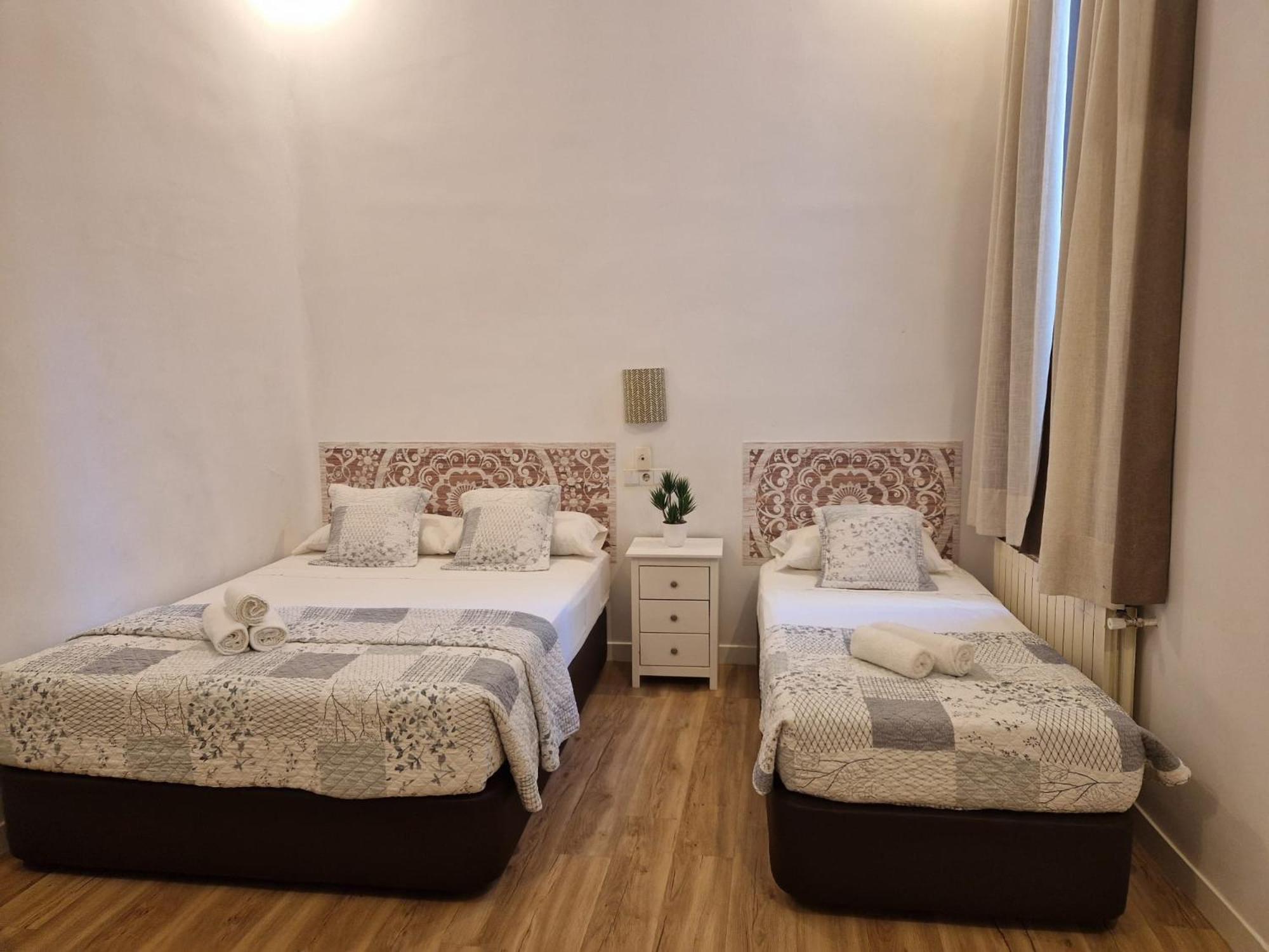 Hostal Andrea Sol Мадрид Екстер'єр фото